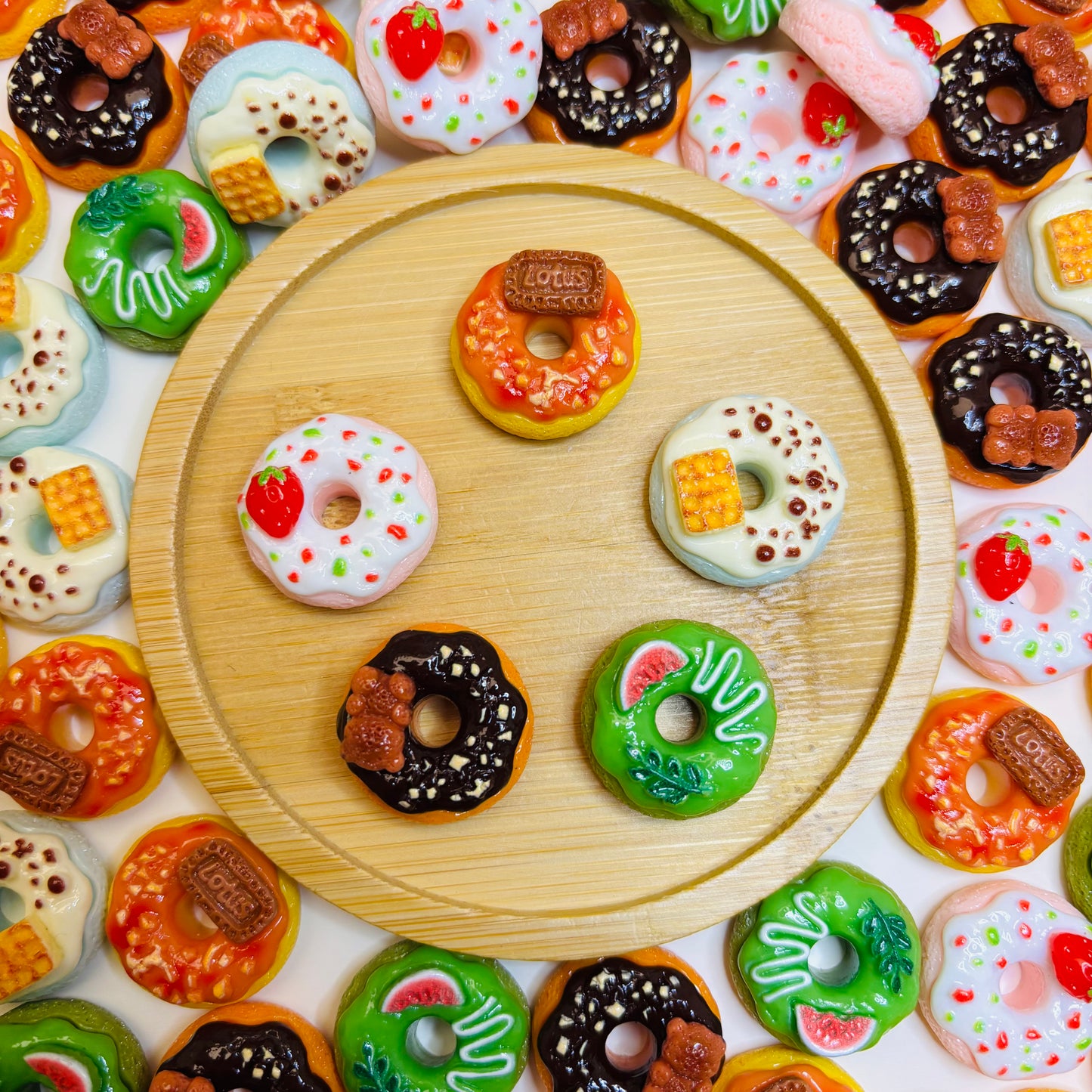 Charms en résine - Big Donut 🍩 (par 5, 10 ou 20) 🌸