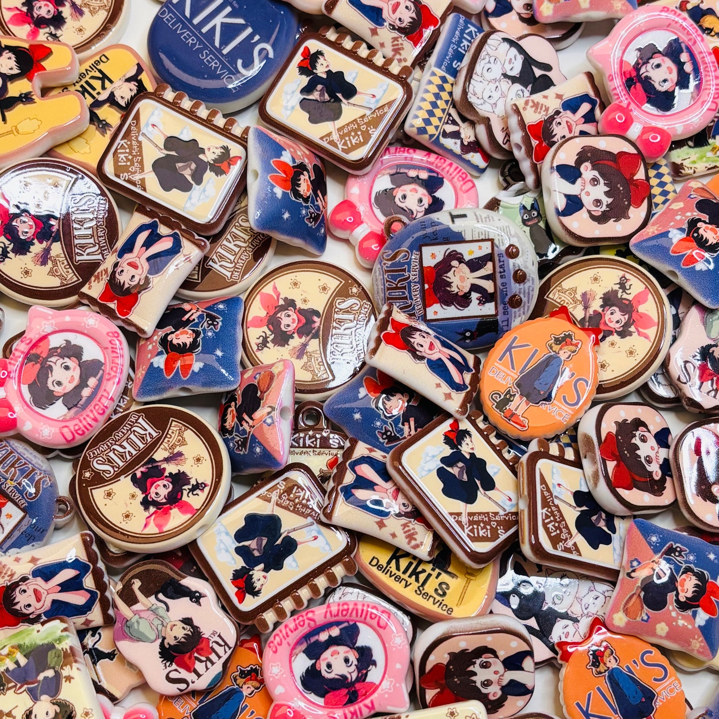 R12 (vendu par 10, aléatoire)