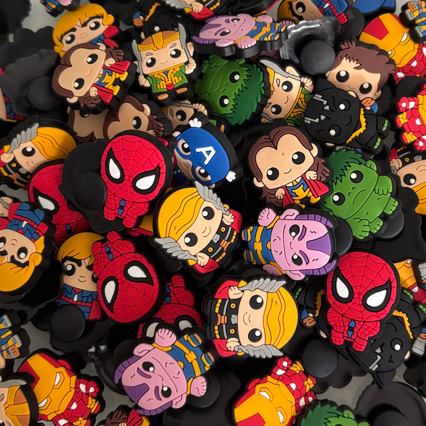 ✨ Crocs Charms mix