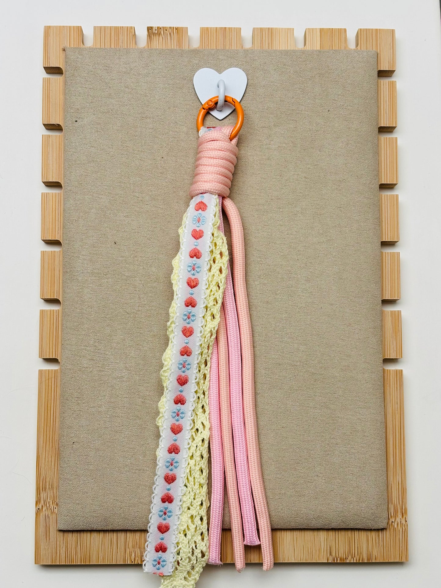 Grigri de sac en corde & dentelle 🎀✨