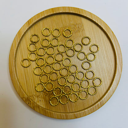 Textured connection ring