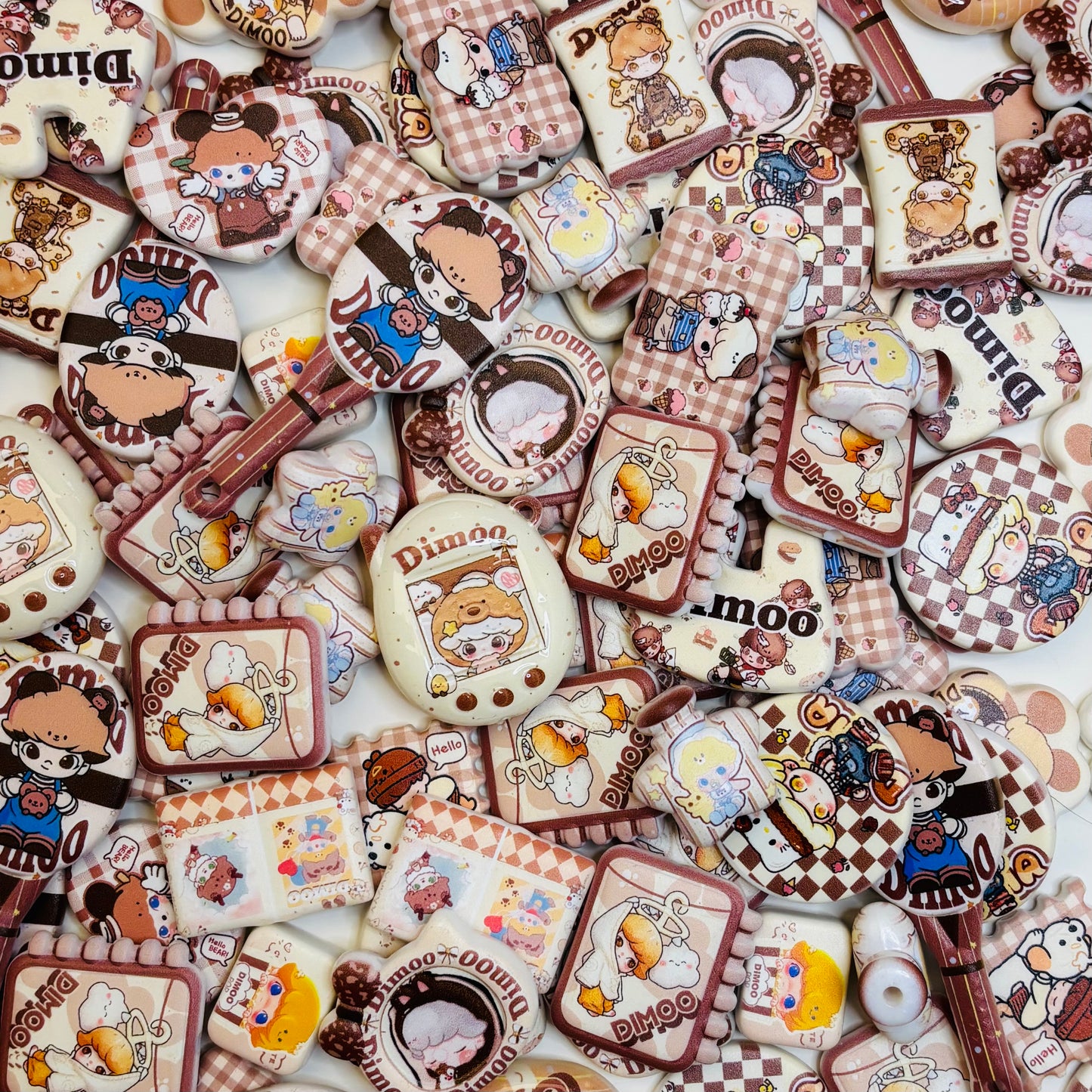 R4 (vendu par 10, aléatoire)