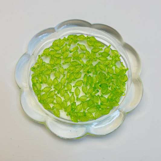 Leaf beads – 12g pack (~ 200 pieces)