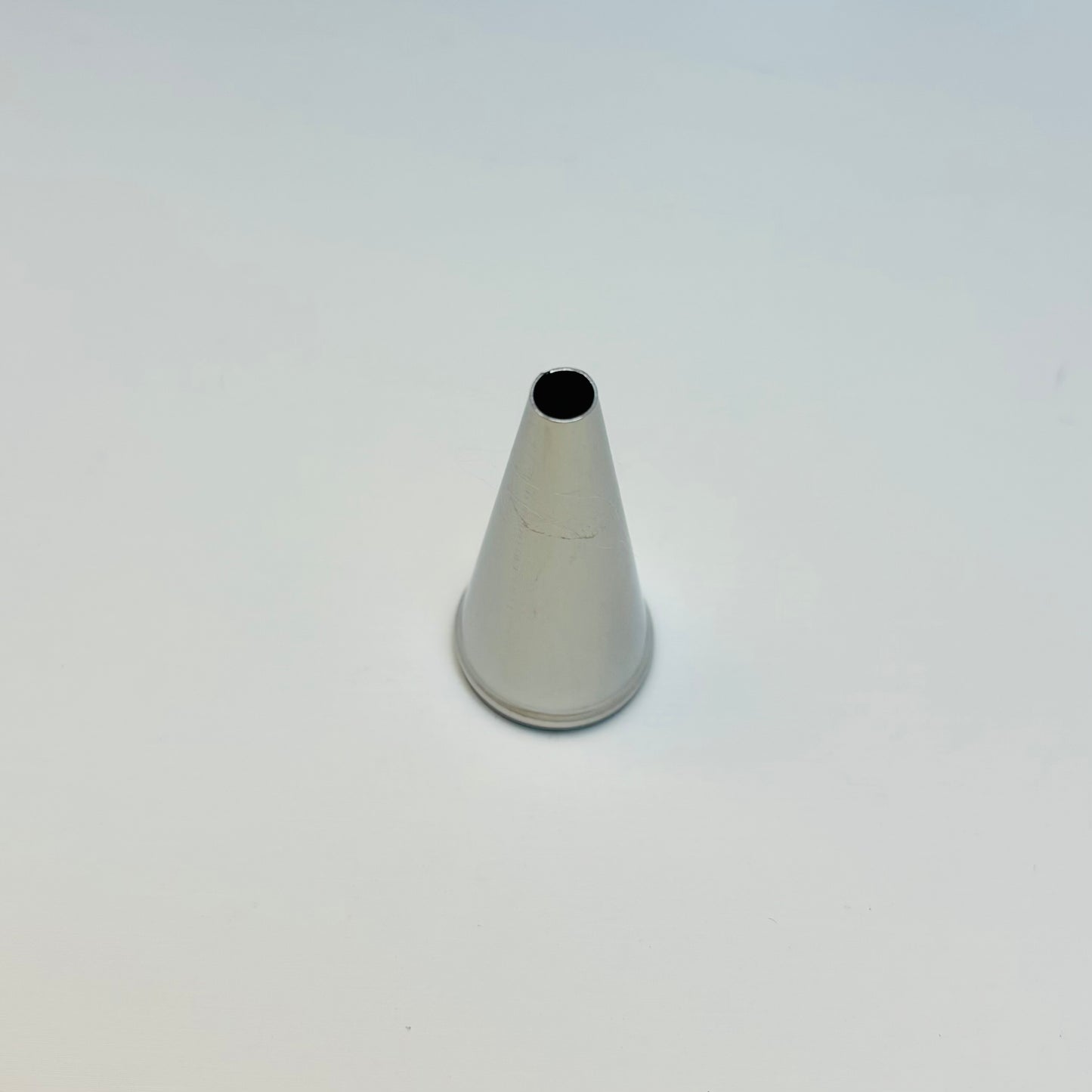 Embout pour colle crème