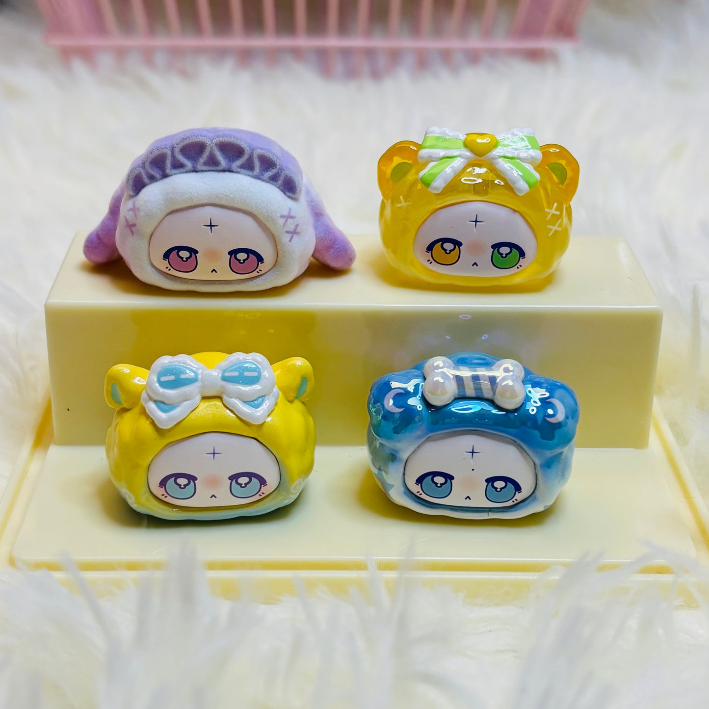 Bunny Rose (4 figurines dans 1 sachet)