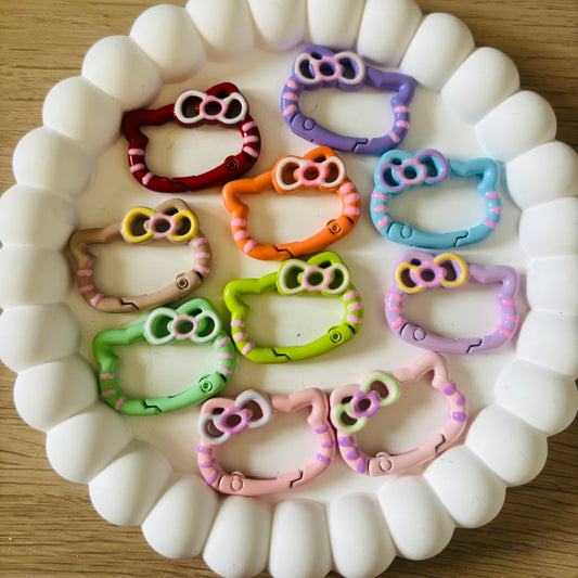 Petit anneau peinte HK (vendu par 5)