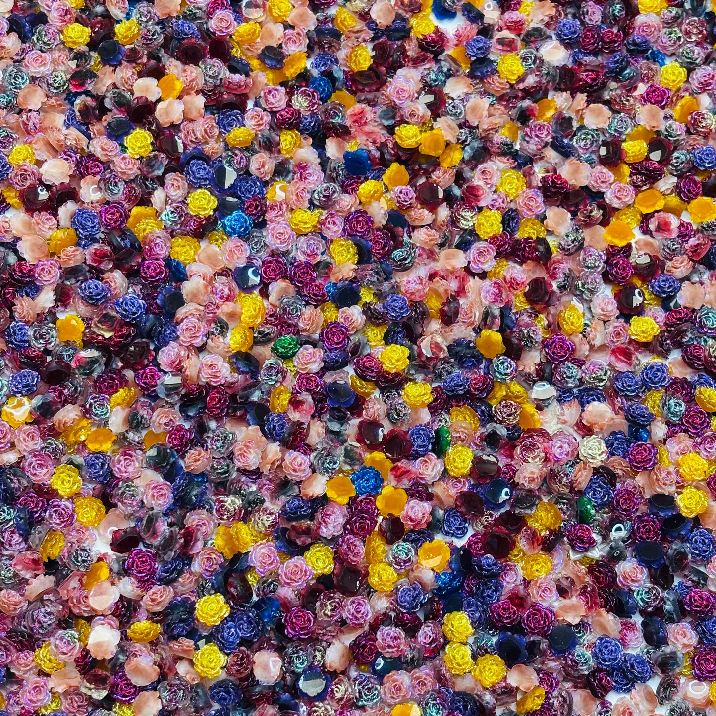 Nail charms - Mini roses décoratives 🌹✨