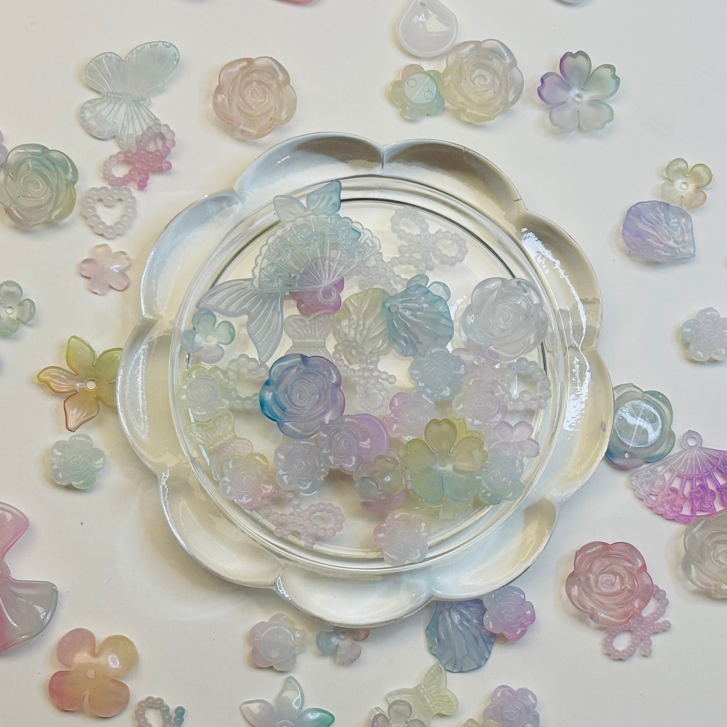 Mix perles & charms acryliques - Assortiment Kawaii 🌸✨