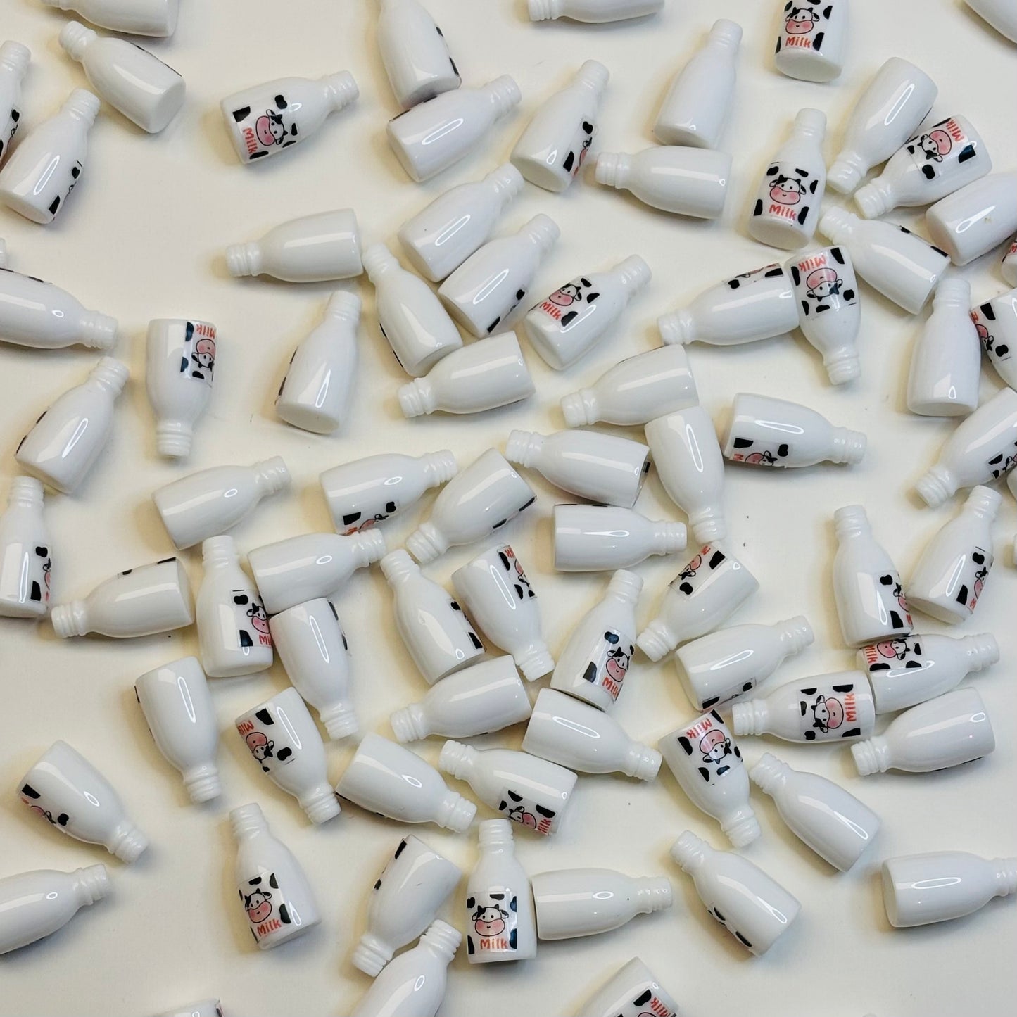 Charms en résine - Bouteilles de Lait 🥛✨