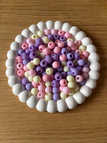 Acrylic Beads - Round (10mm - large hole)