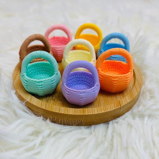 Charms en Résine - Panier coloré