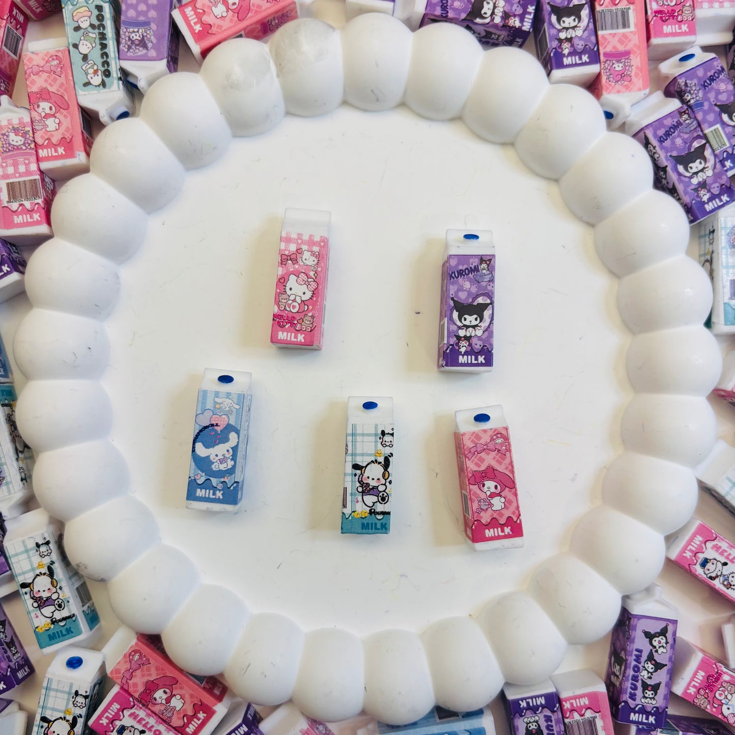 Charms en résine - Sansan Milk (par 5, 10 ou 20) 🌸