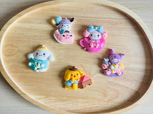 Maxi charms